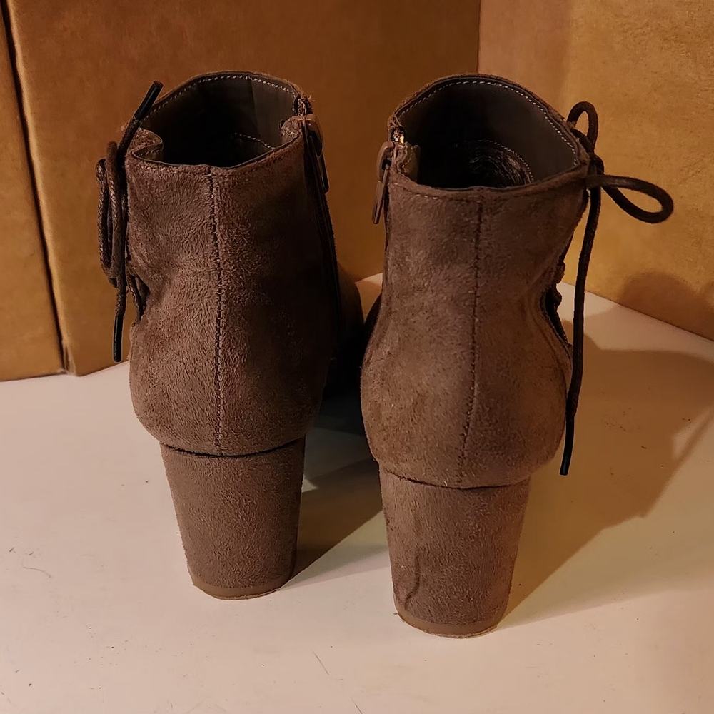 BAMBOO Lace-Up Brown Ankle Booties - Picture 3 of 6